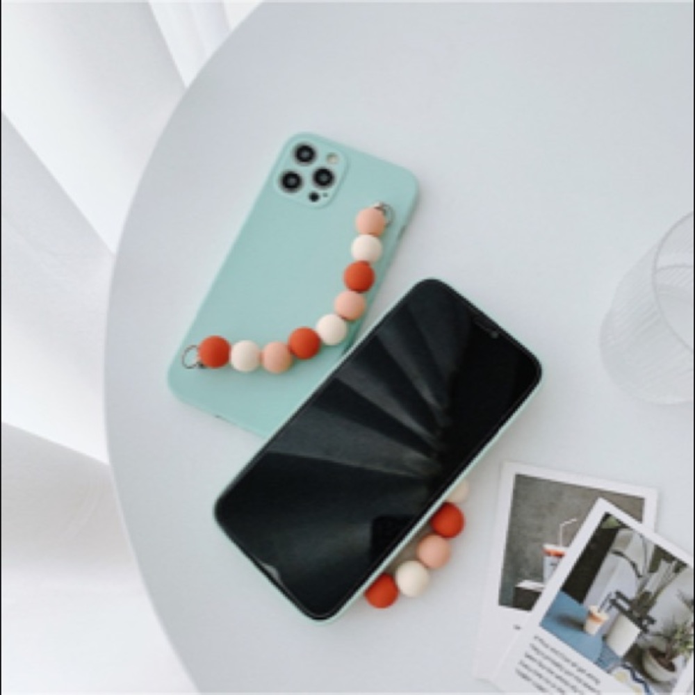 iPhone case with beaded chain